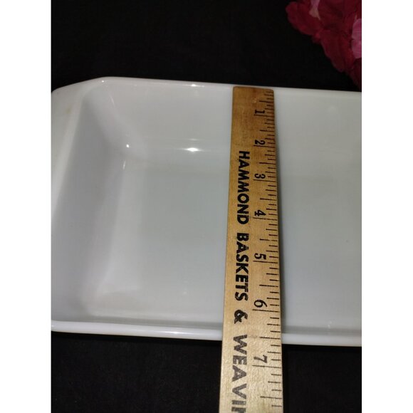 Vintage Pyrex Golden Acorn 575 B Space Saver Baking Dish, 2 Qt, - Picture 8 of 13